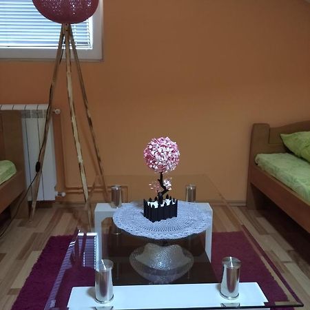Buric Rooms Nikšić Dış mekan fotoğraf