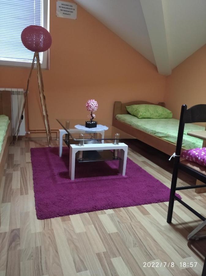 Buric Rooms Nikšić Dış mekan fotoğraf